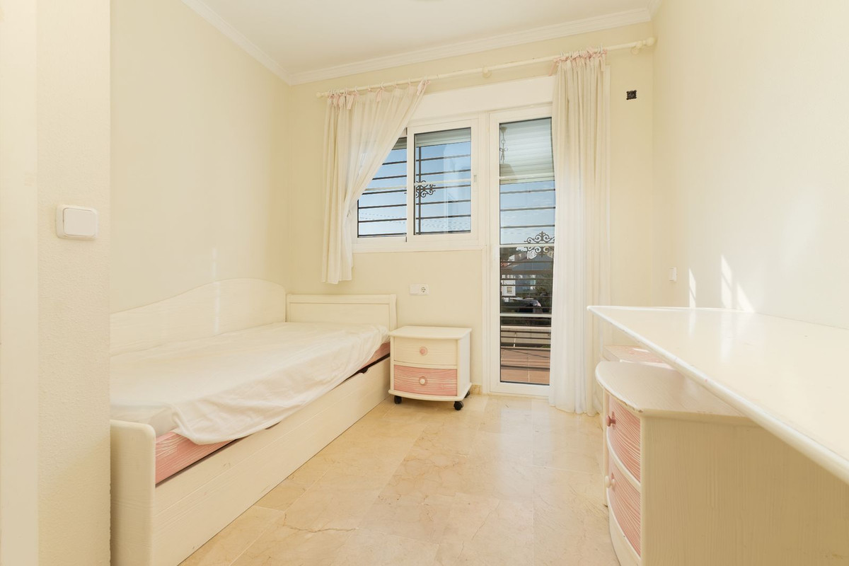 4 Bed Townhouse for sale in Málaga Centro Costa Del Sol, Málaga, Spain