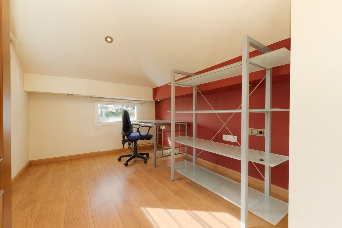 4 Bed Townhouse for sale in Málaga Centro Costa Del Sol, Málaga, Spain