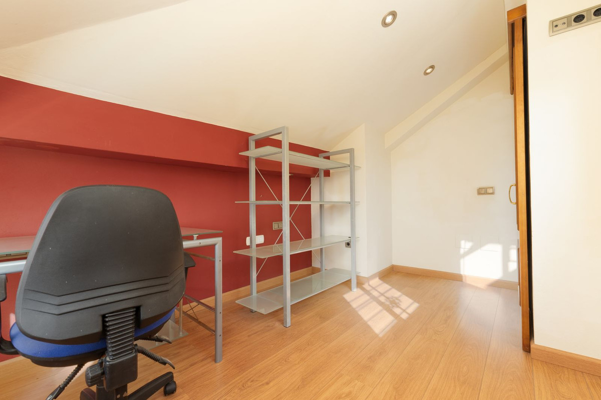 4 Bed Townhouse for sale in Málaga Centro Costa Del Sol, Málaga, Spain