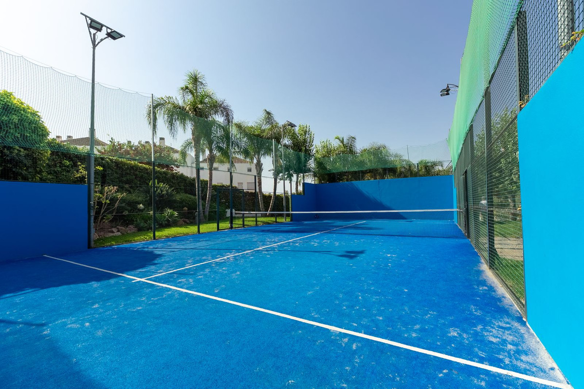 4 Bed Townhouse for sale in Málaga Centro Costa Del Sol, Málaga, Spain