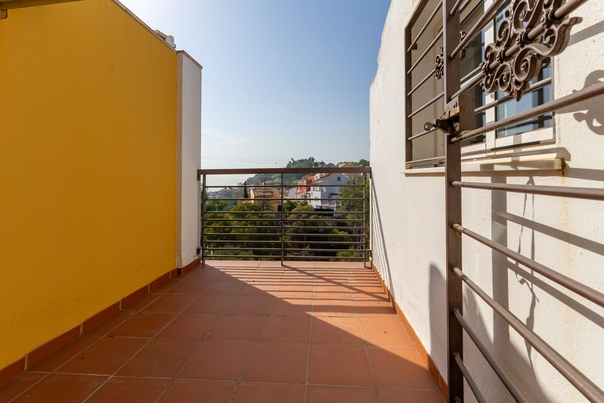 4 Bed Townhouse for sale in Málaga Centro Costa Del Sol, Málaga, Spain