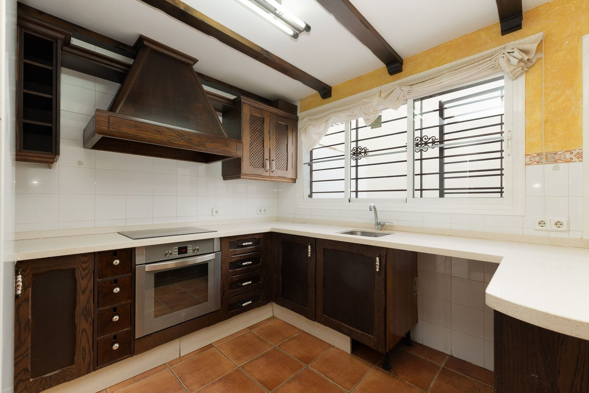 4 Bed Townhouse for sale in Málaga Centro Costa Del Sol, Málaga, Spain