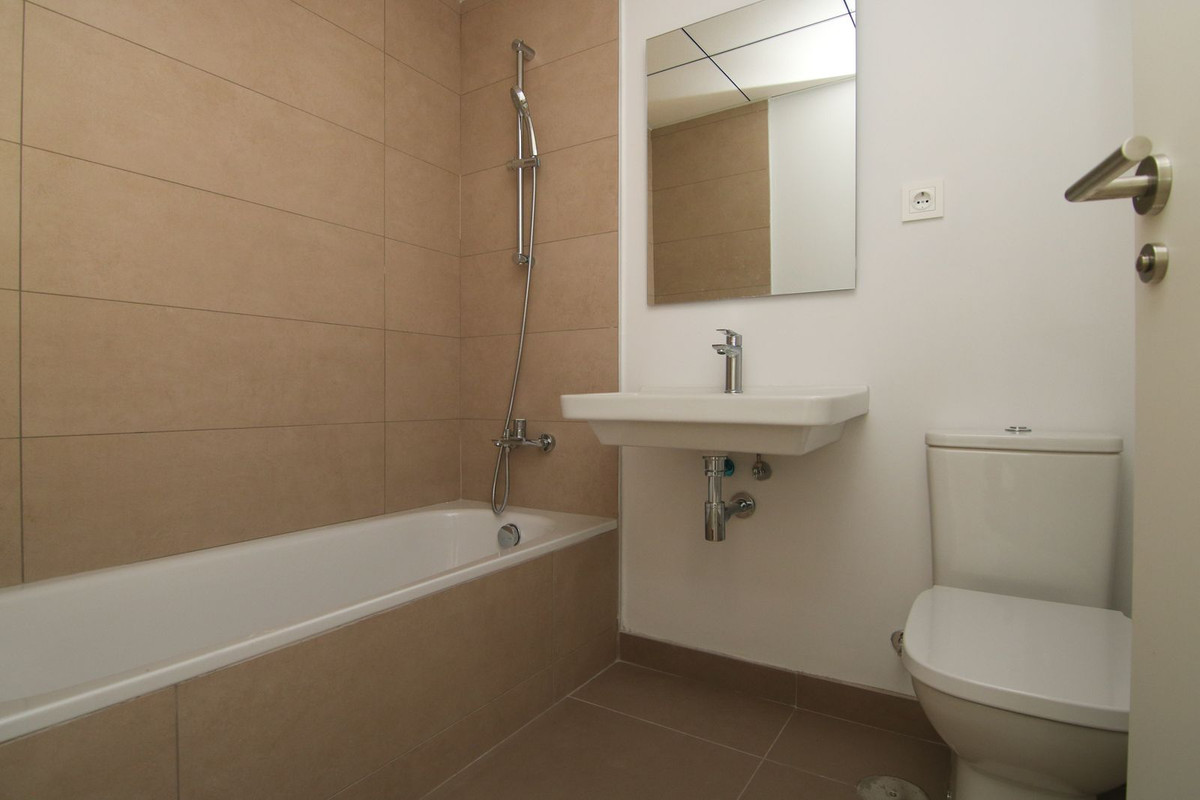 3 Bed Apartment for sale in El Chaparral Costa Del Sol, Málaga, Spain