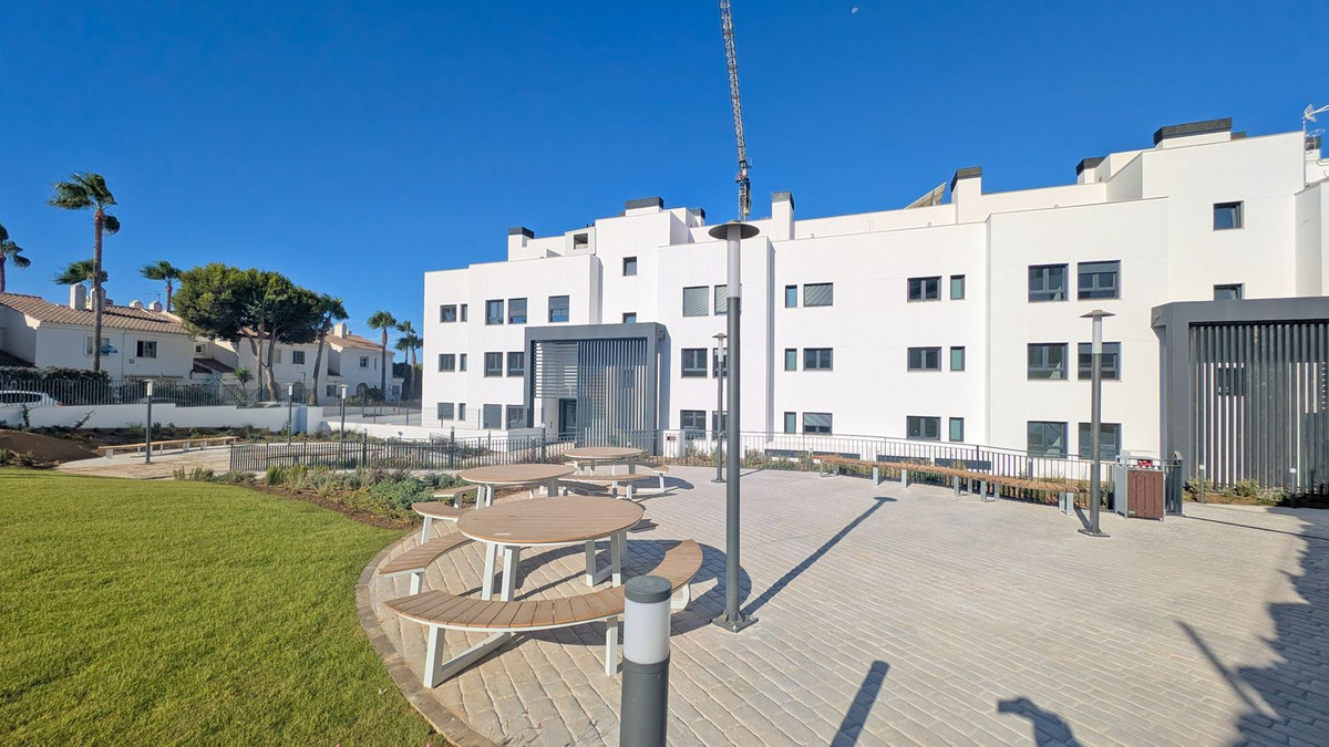 3 Bed Apartment for sale in El Chaparral Costa Del Sol, Málaga, Spain