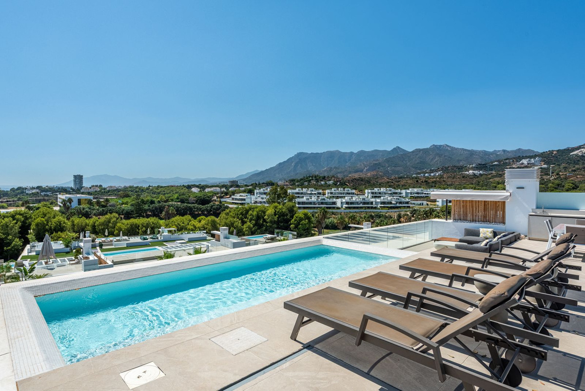 2 Bed Apartment for sale in Santa Clara Costa Del Sol, Málaga, Spain
