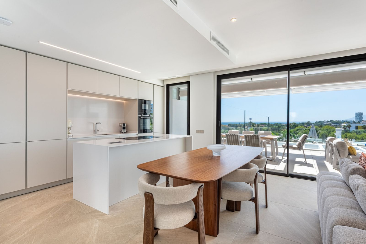 2 Bed Apartment for sale in Santa Clara Costa Del Sol, Málaga, Spain