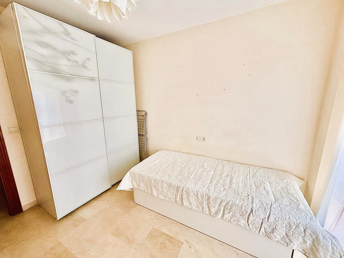 2 Bed Apartment for sale in Fuengirola Costa Del Sol, Málaga, Spain