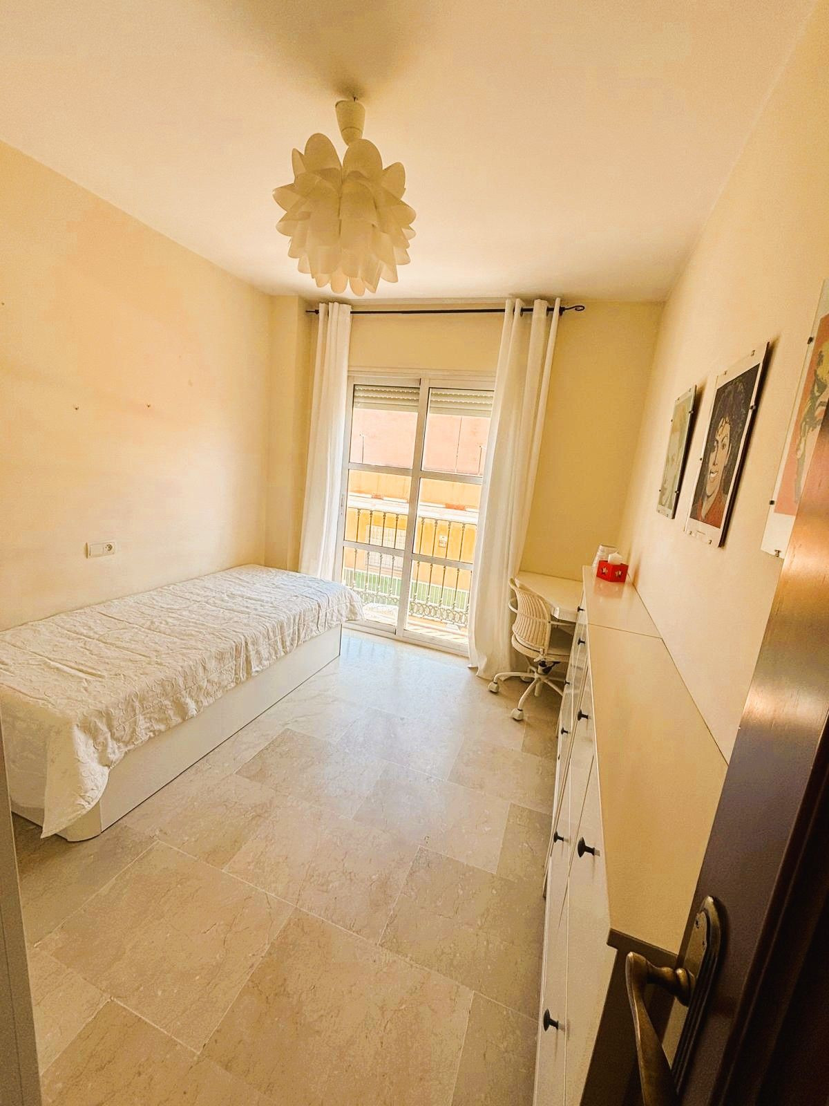 2 Bed Apartment for sale in Fuengirola Costa Del Sol, Málaga, Spain