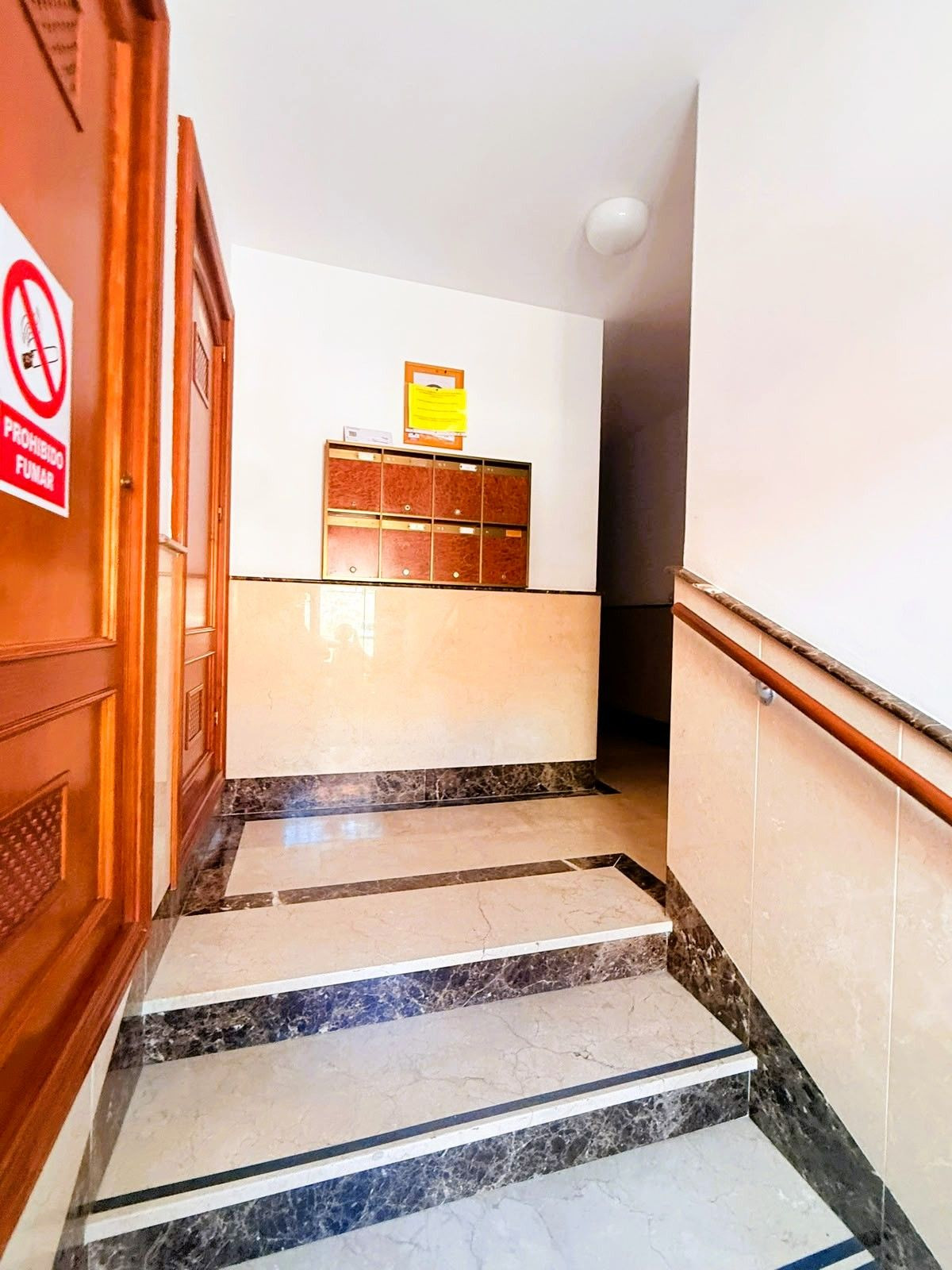 2 Bed Apartment for sale in Fuengirola Costa Del Sol, Málaga, Spain