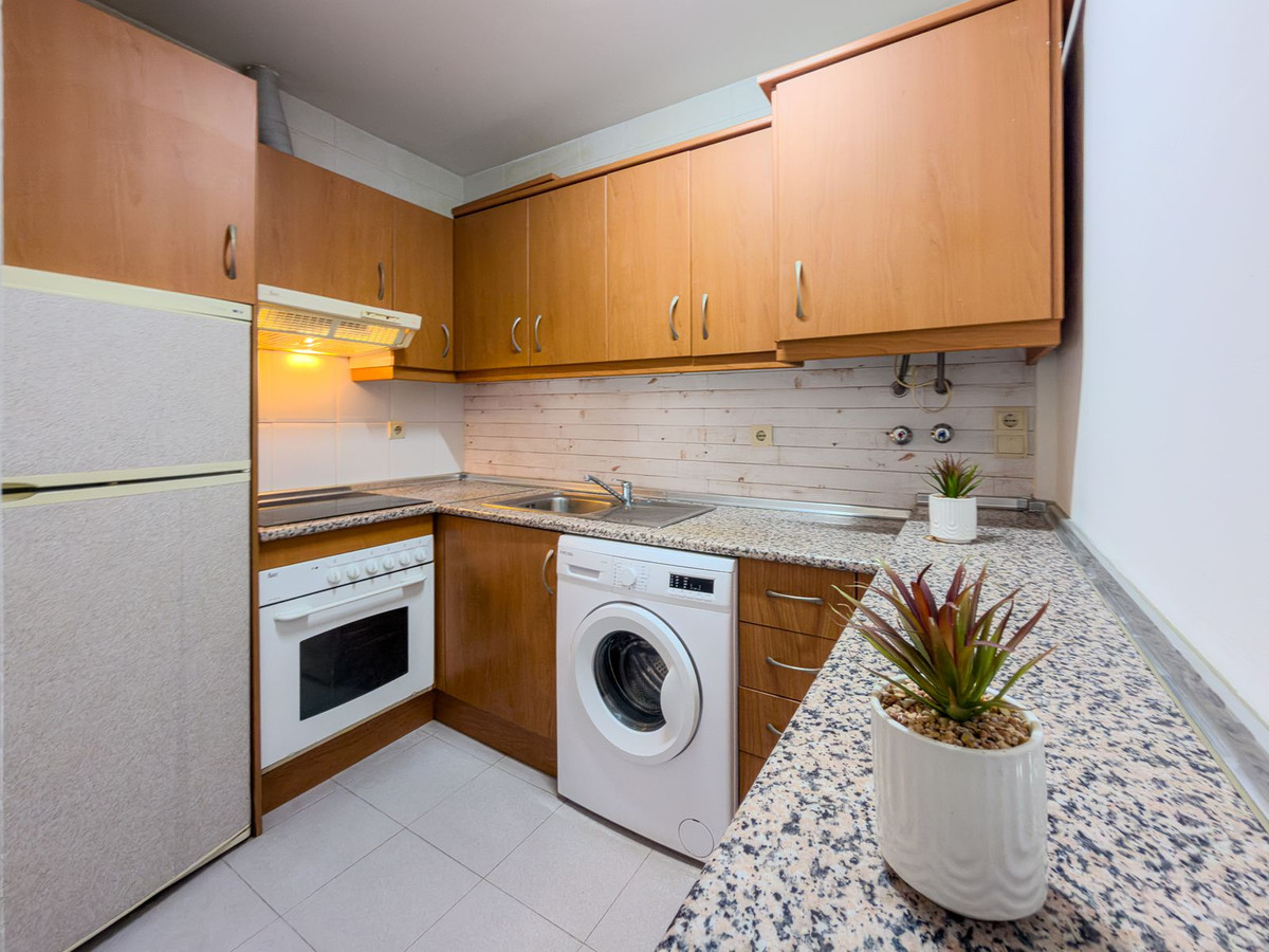 1 Bed Apartment for sale in Torreblanca Costa Del Sol, Málaga, Spain