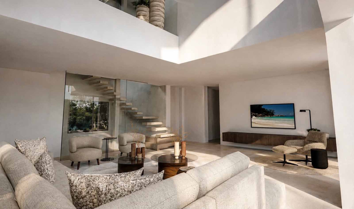 5 Bed Townhouse for sale in Benahavís Costa Del Sol, Málaga, Spain
