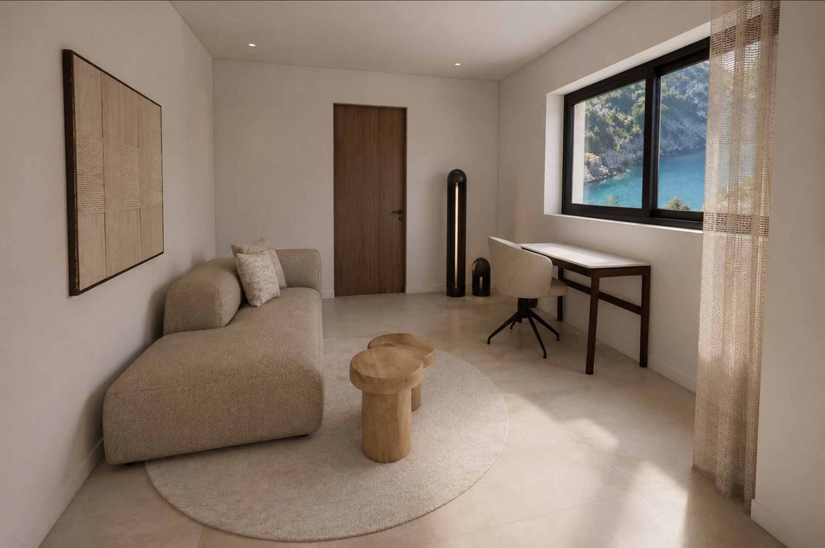 5 Bed Townhouse for sale in Benahavís Costa Del Sol, Málaga, Spain