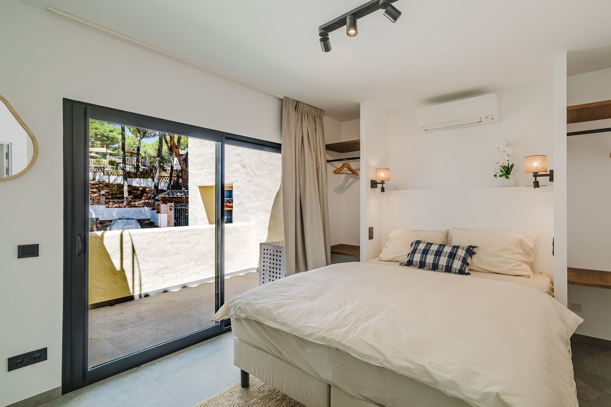 3 Bed Townhouse for sale in Aloha Costa Del Sol, Málaga, Spain