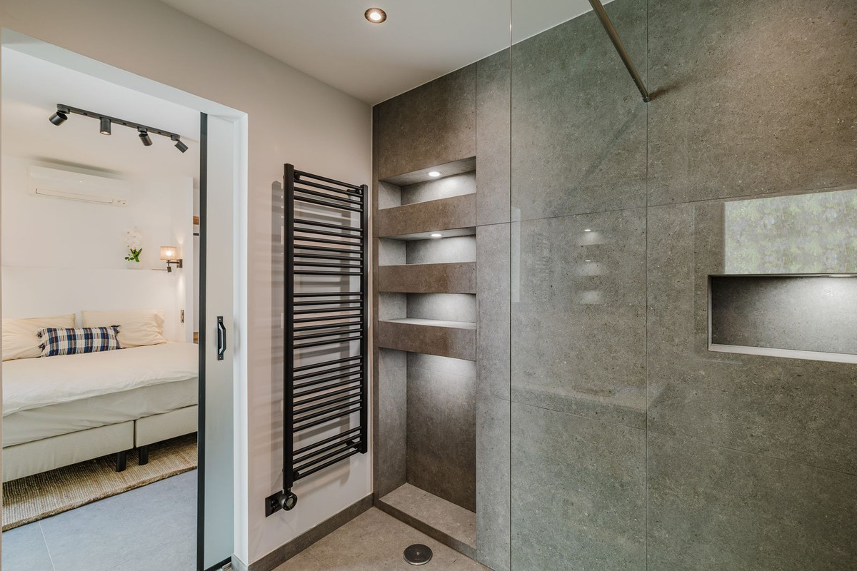 3 Bed Townhouse for sale in Aloha Costa Del Sol, Málaga, Spain