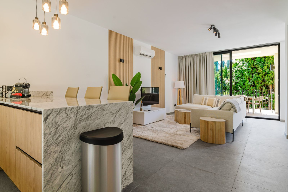 3 Bed Townhouse for sale in Aloha Costa Del Sol, Málaga, Spain