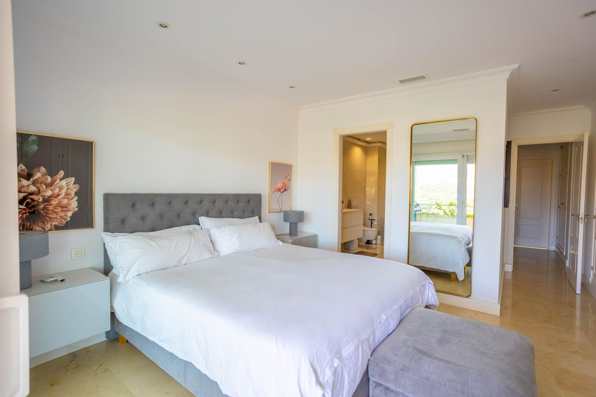 Se vende Apartamento Planta Media de 2 dormitorios en Costa Del Sol, Málaga, España