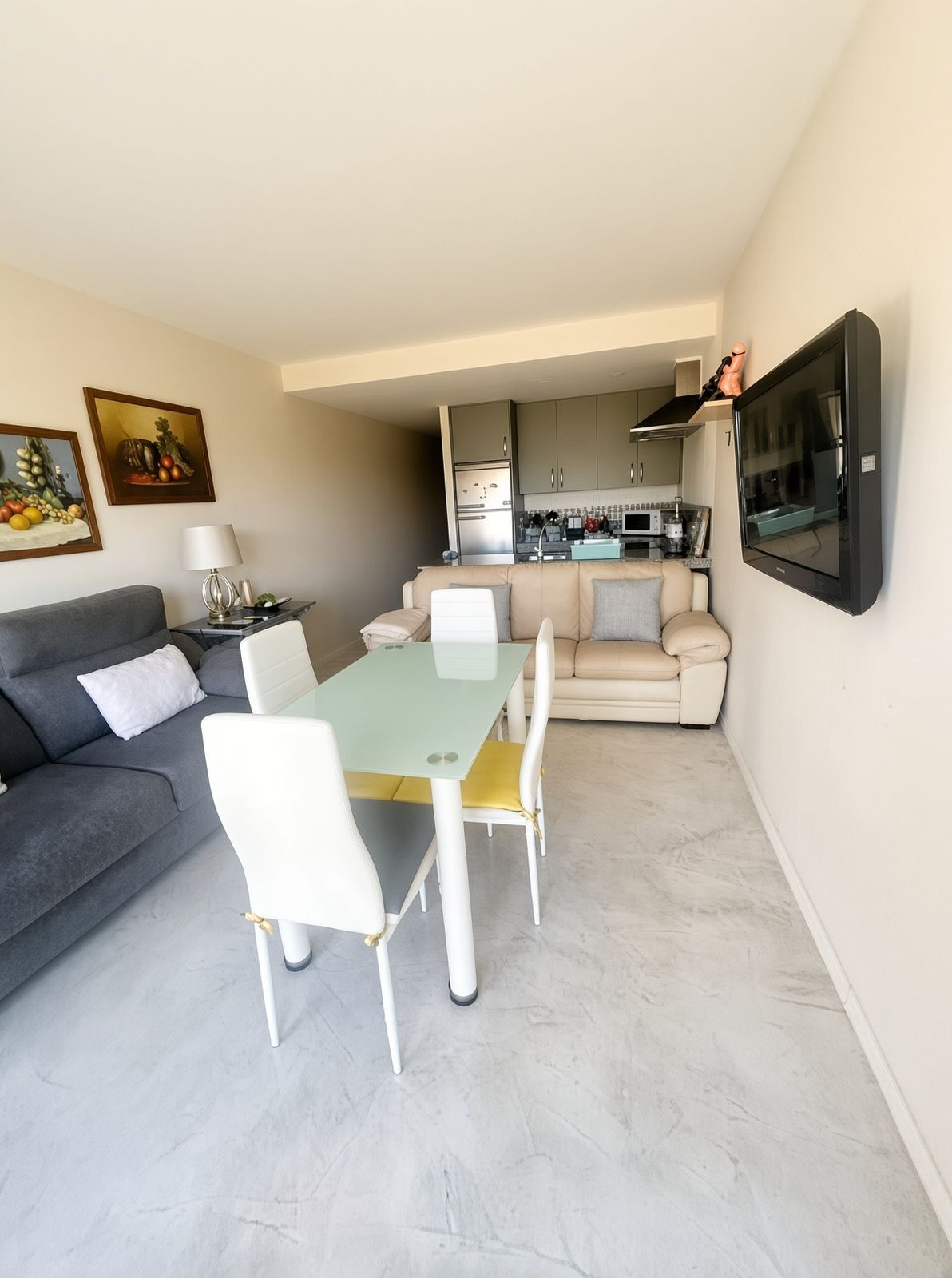 1 Bed Apartment for sale in Estepona Costa Del Sol, Málaga, Spain