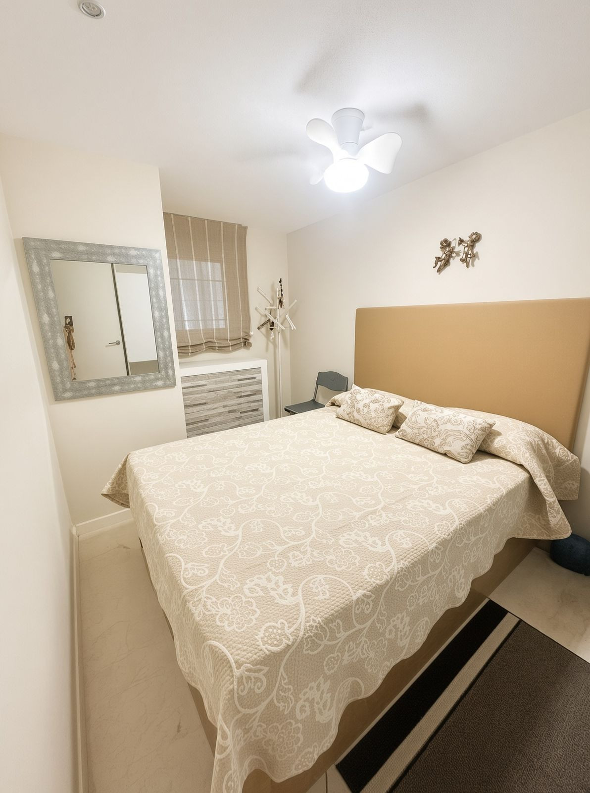 1 Bed Apartment for sale in Estepona Costa Del Sol, Málaga, Spain