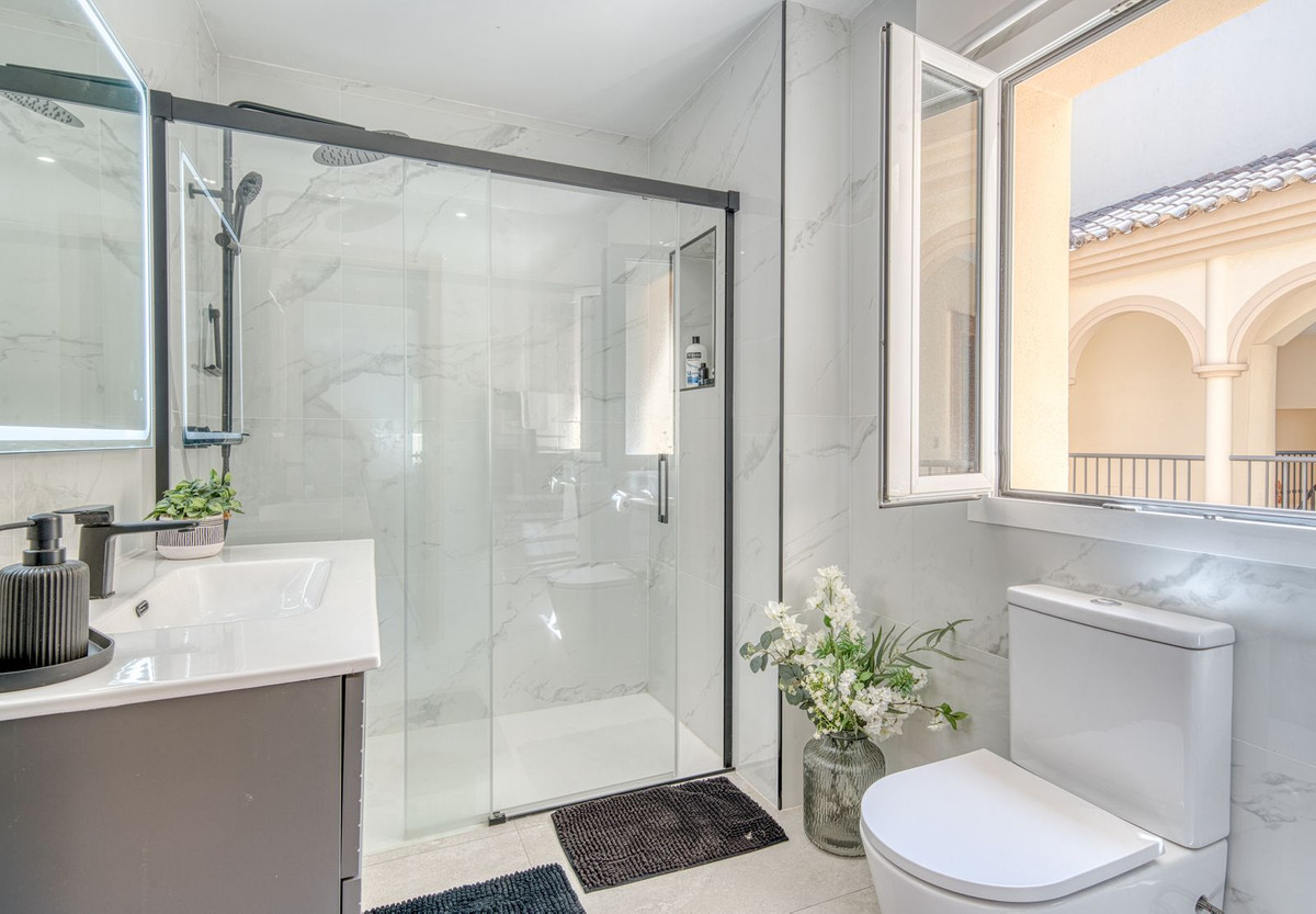Se vende Ático Dúplex de 3 dormitorios en Costa Del Sol, Cadiz, España