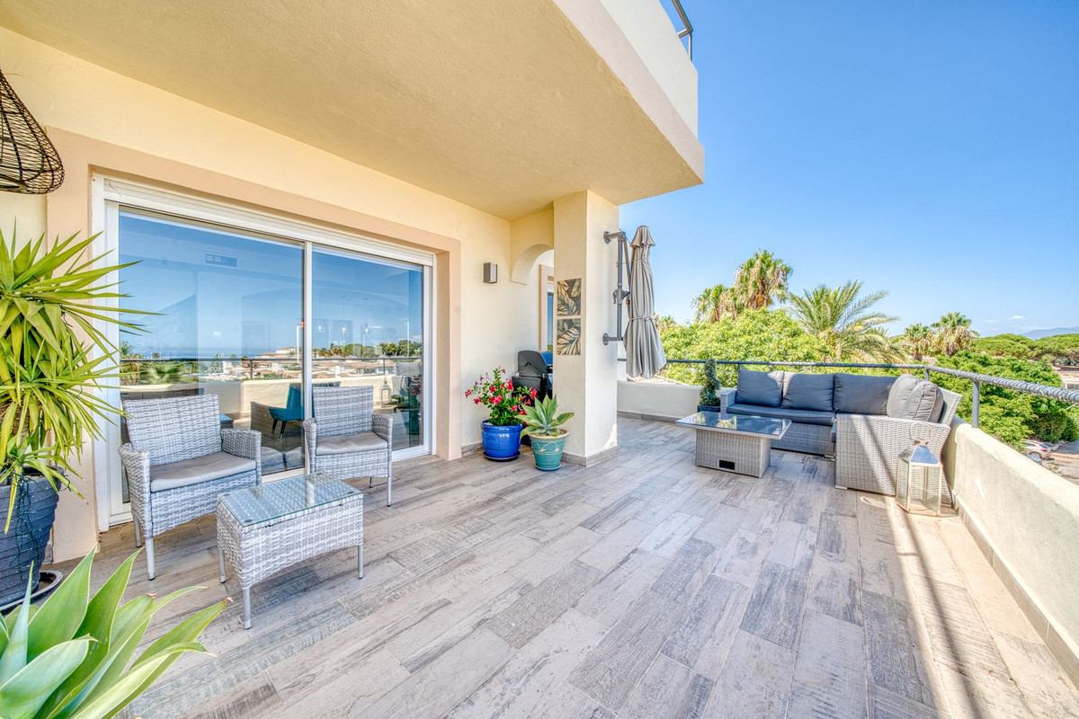 Se vende Ático Dúplex de 3 dormitorios en Costa Del Sol, Cadiz, España