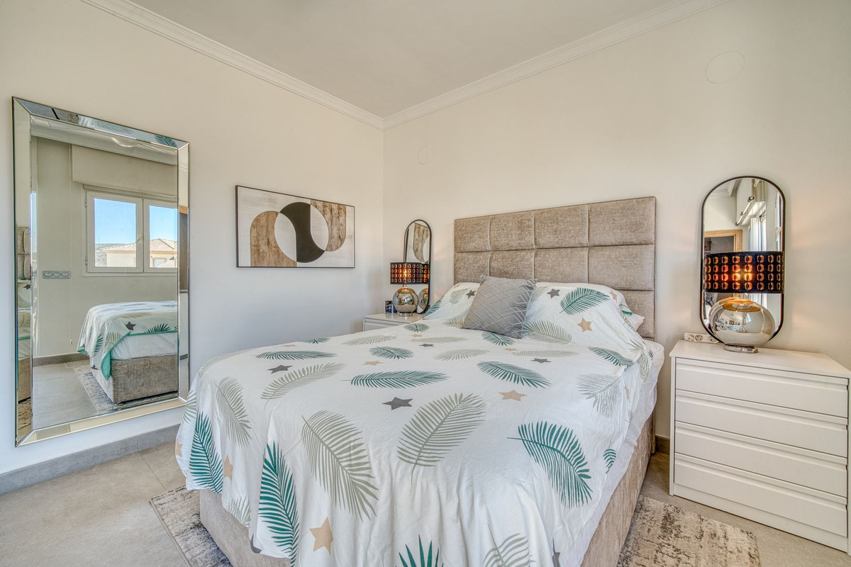 Se vende Ático Dúplex de 3 dormitorios en Costa Del Sol, Cadiz, España
