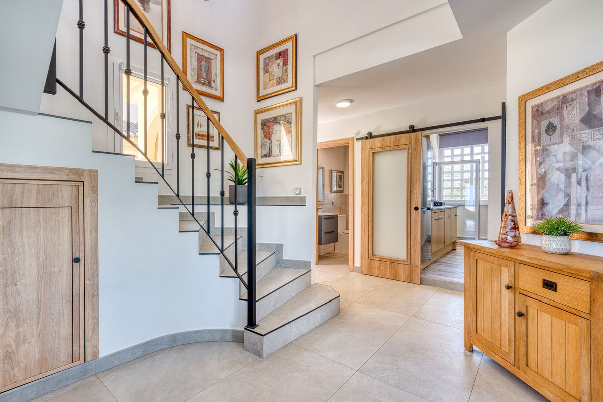 Se vende Ático Dúplex de 3 dormitorios en Costa Del Sol, Cadiz, España