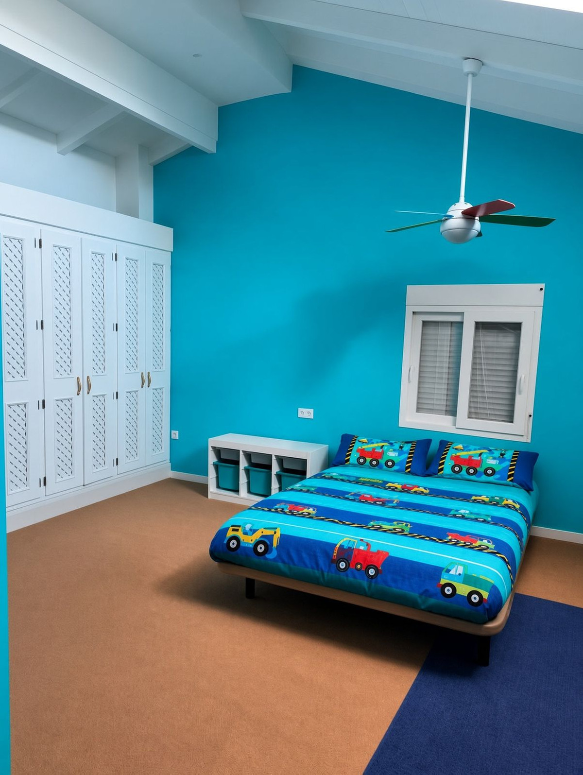 Se vende Villa - Chalet de 3 dormitorios en Costa Del Sol, Málaga, España