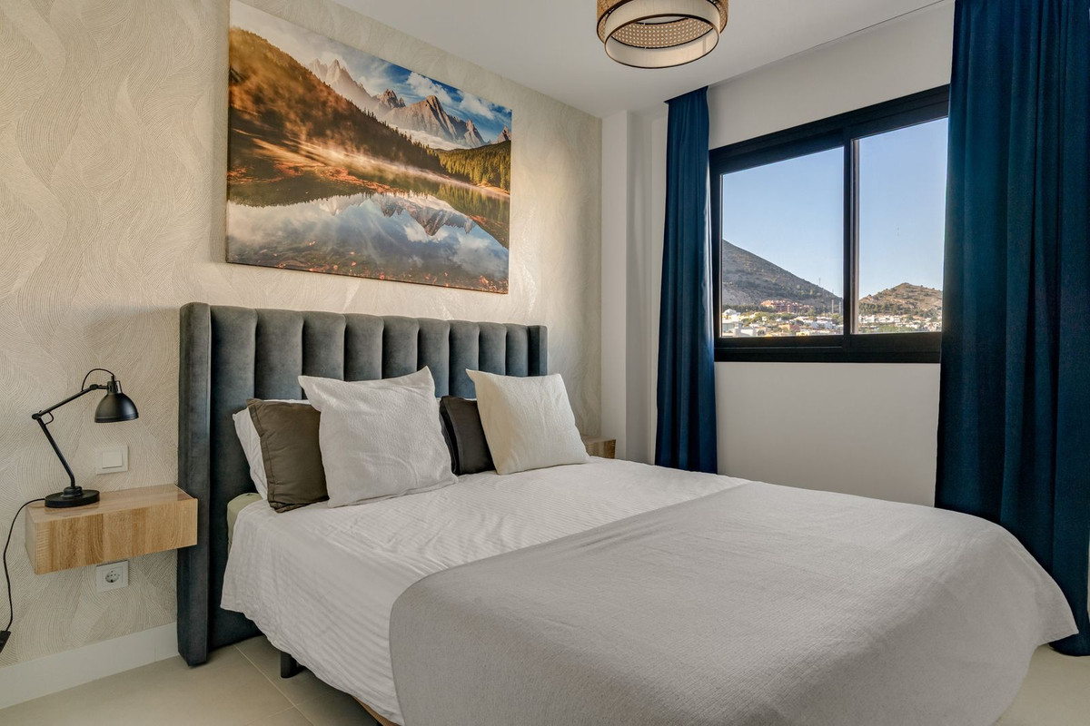 4 Bed Apartment for sale in Higueron Costa Del Sol, Málaga, Spain