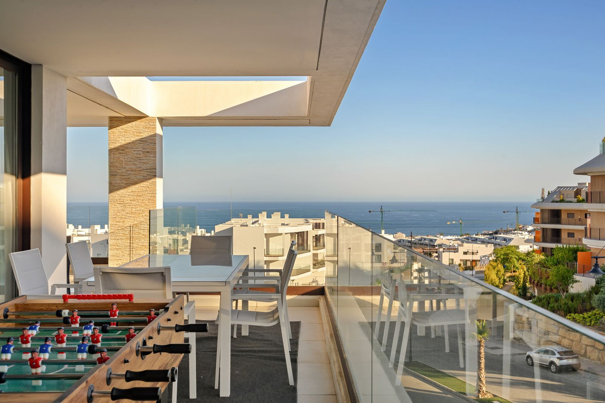 4 Bed Apartment for sale in Higueron Costa Del Sol, Málaga, Spain