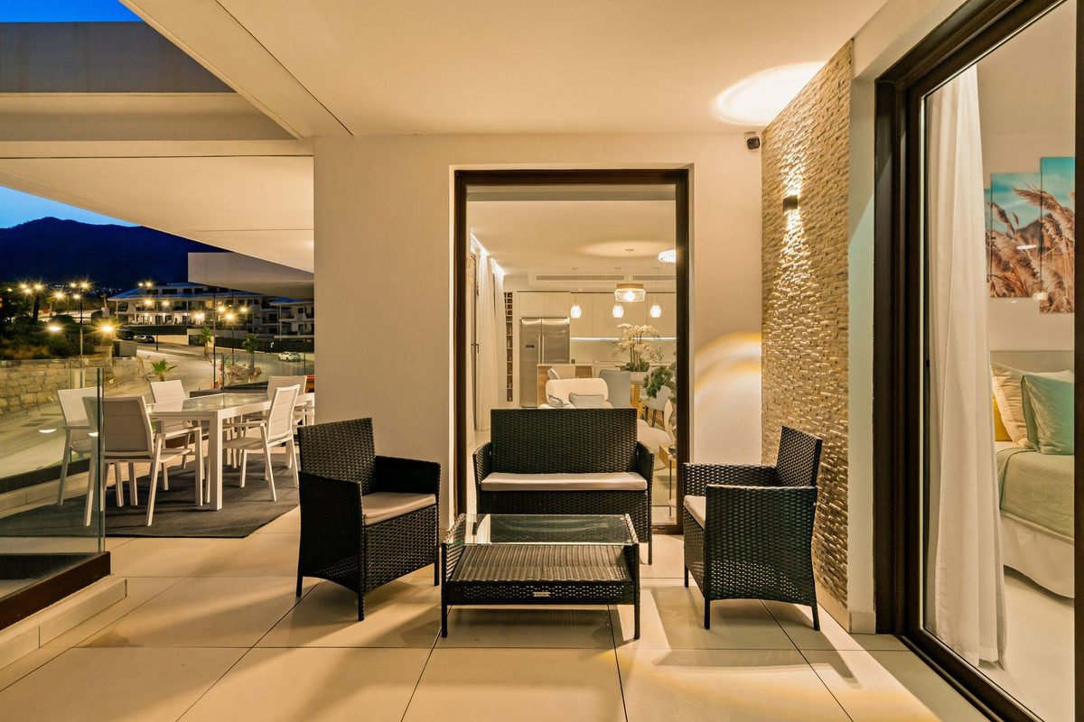 4 Bed Apartment for sale in Higueron Costa Del Sol, Málaga, Spain