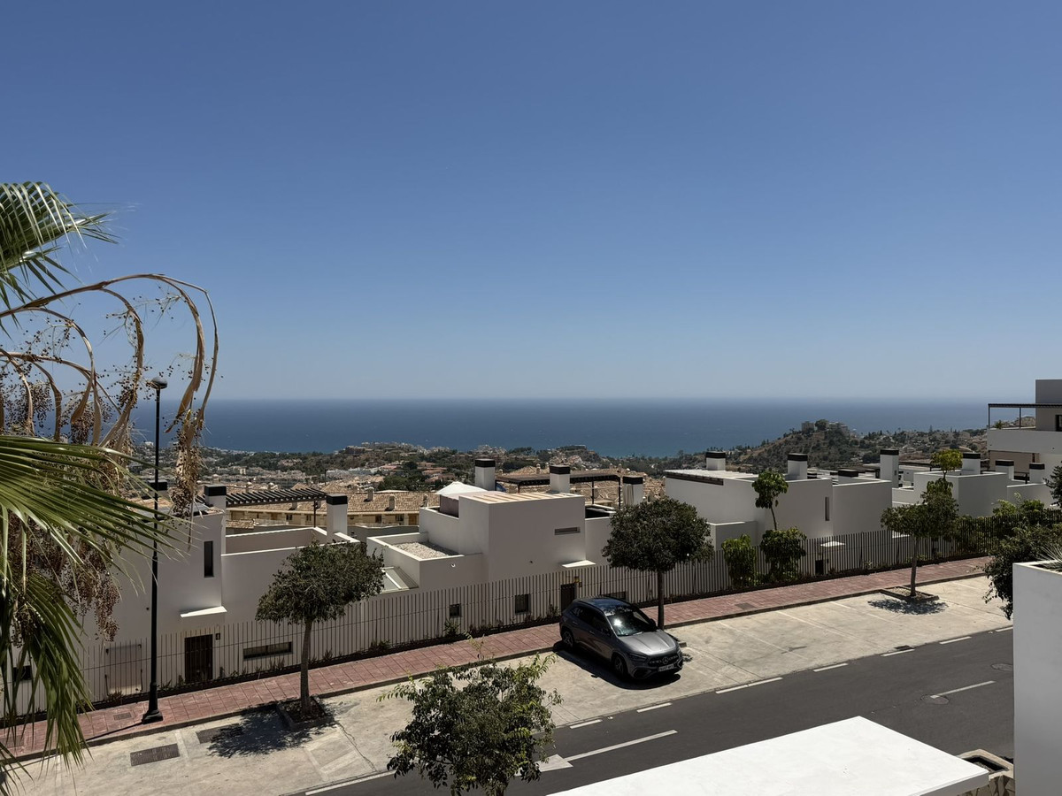 Se vende Apartamento Planta Media de 3 dormitorios en Costa Del Sol, Málaga, España
