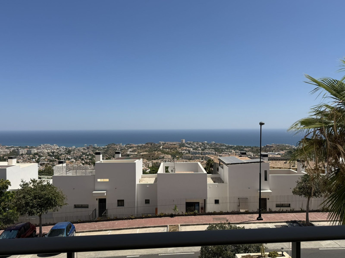 Se vende Apartamento Planta Media de 3 dormitorios en Costa Del Sol, Málaga, España