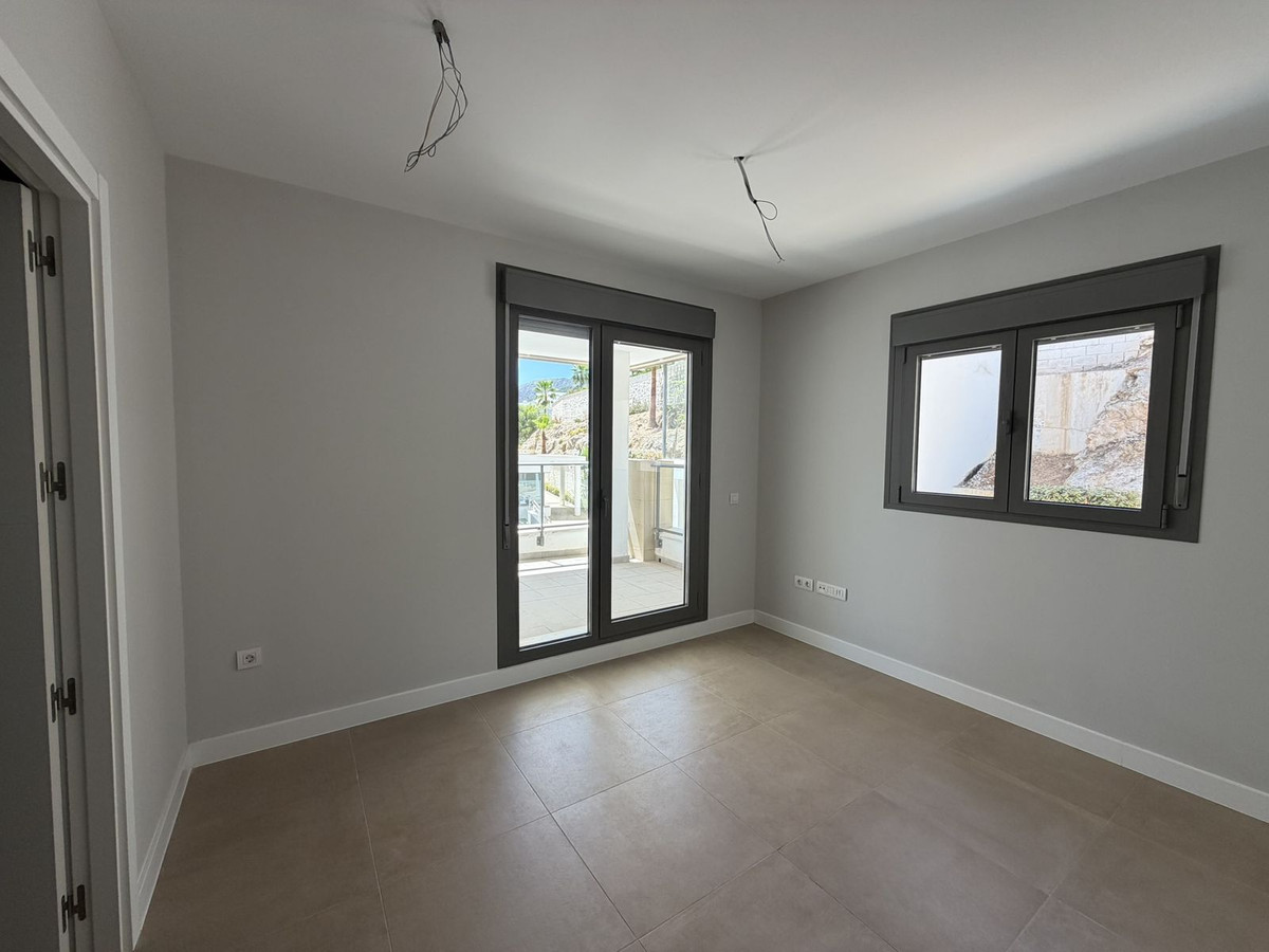 Se vende Apartamento Planta Media de 3 dormitorios en Costa Del Sol, Málaga, España