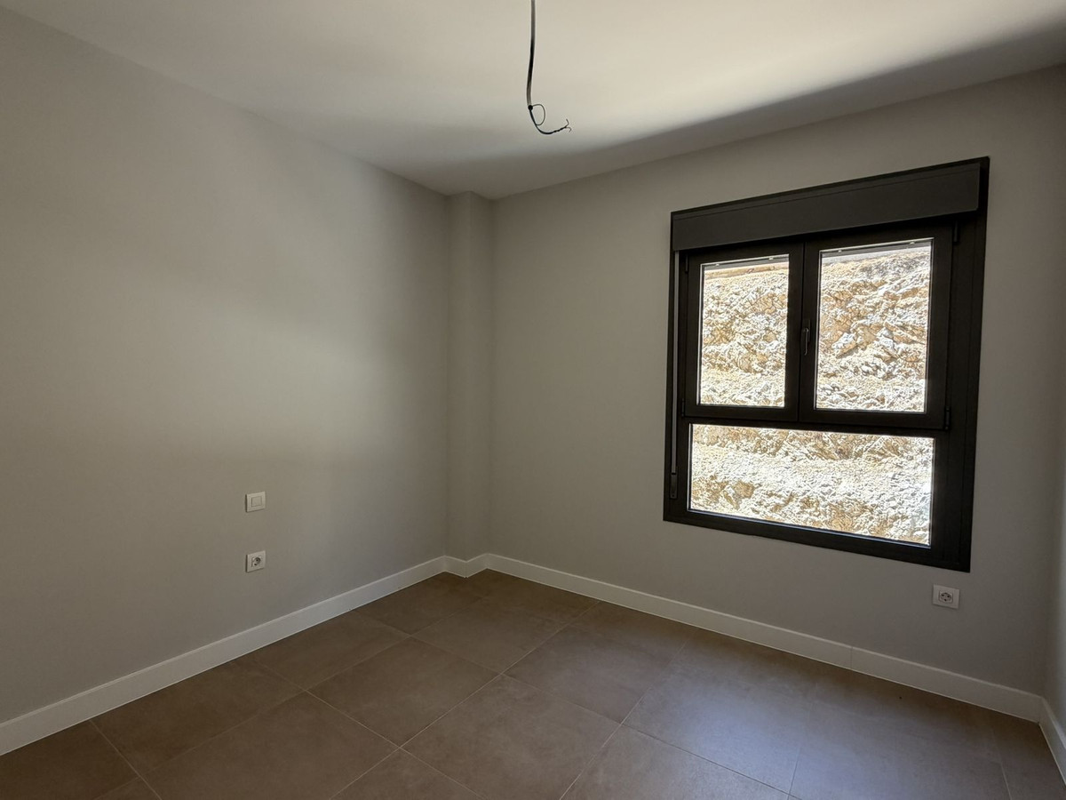 Se vende Apartamento Planta Media de 3 dormitorios en Costa Del Sol, Málaga, España