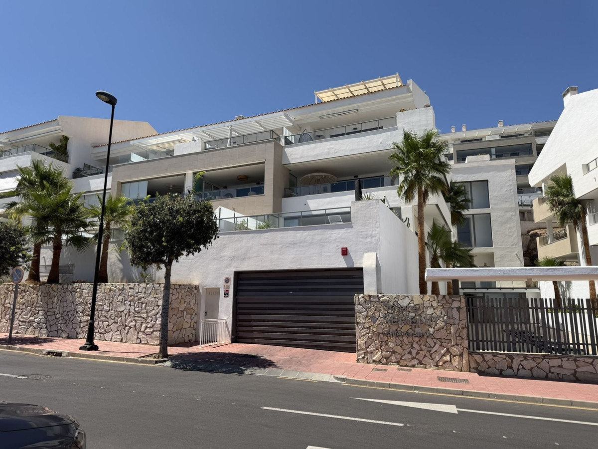 Se vende Apartamento Planta Media de 3 dormitorios en Costa Del Sol, Málaga, España