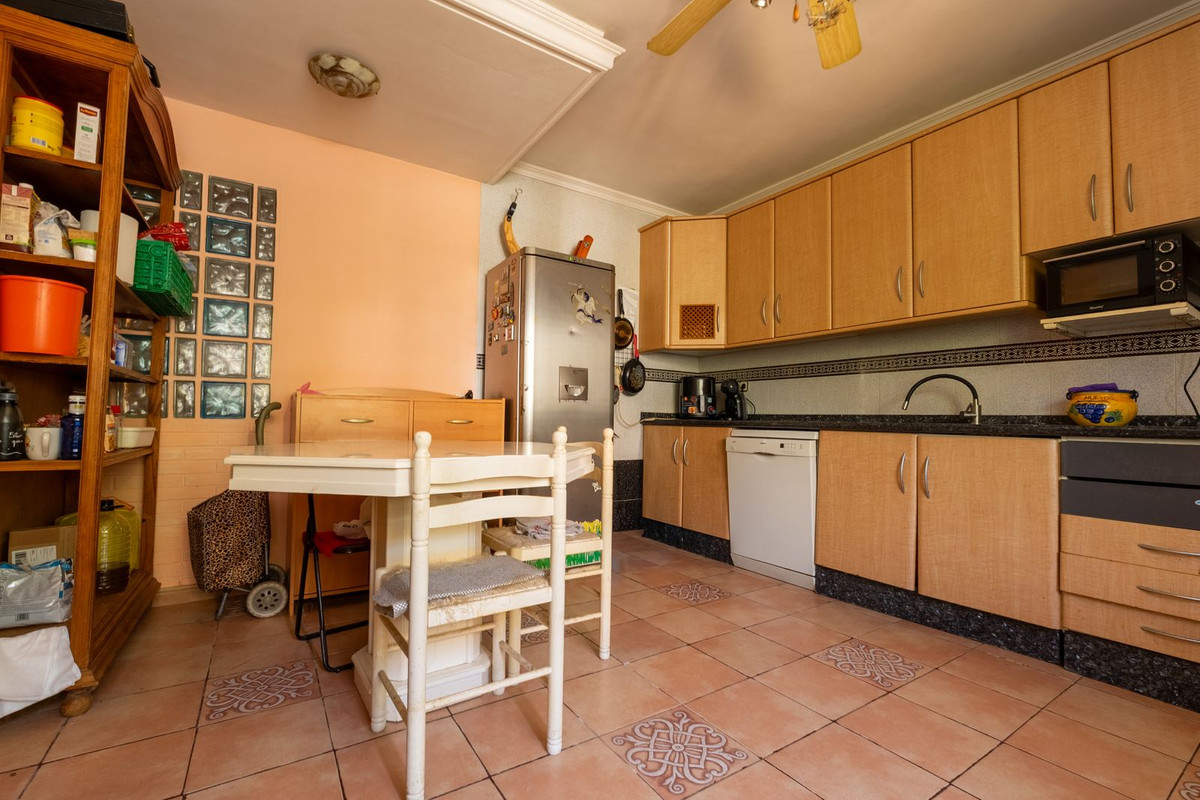Se vende Adosada de 4 dormitorios en Costa Del Sol, Málaga, España