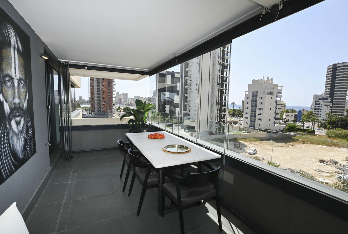 Se vende Apartamento Planta Media de 2 dormitorios en Costa Blanca, Alicante, España