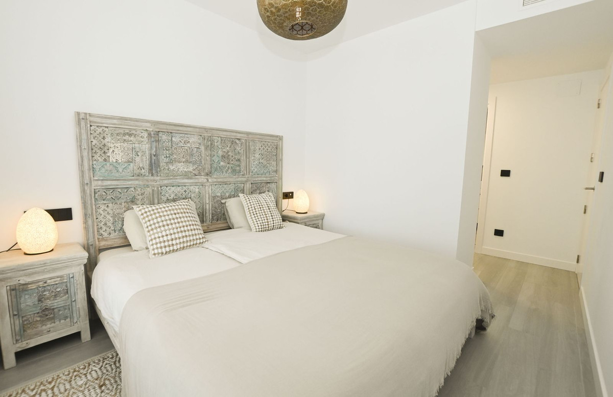 Se vende Apartamento Planta Media de 2 dormitorios en Costa Blanca, Alicante, España