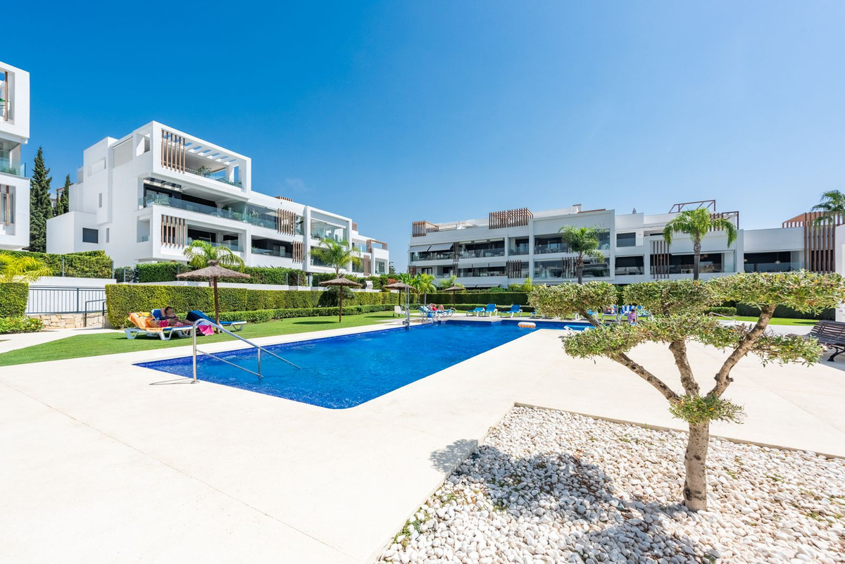 3 Bed Apartment for sale in Bel Air Costa Del Sol, Málaga, Spain