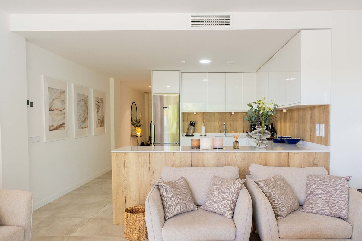 Se vende Apartamento Planta Baja de 2 dormitorios en Costa Del Sol, Málaga, España