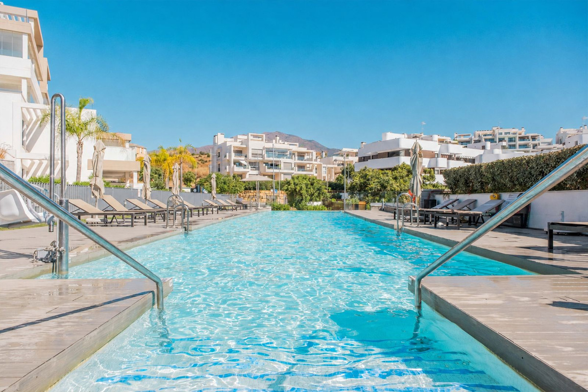 Se vende Apartamento Planta Baja de 2 dormitorios en Costa Del Sol, Málaga, España