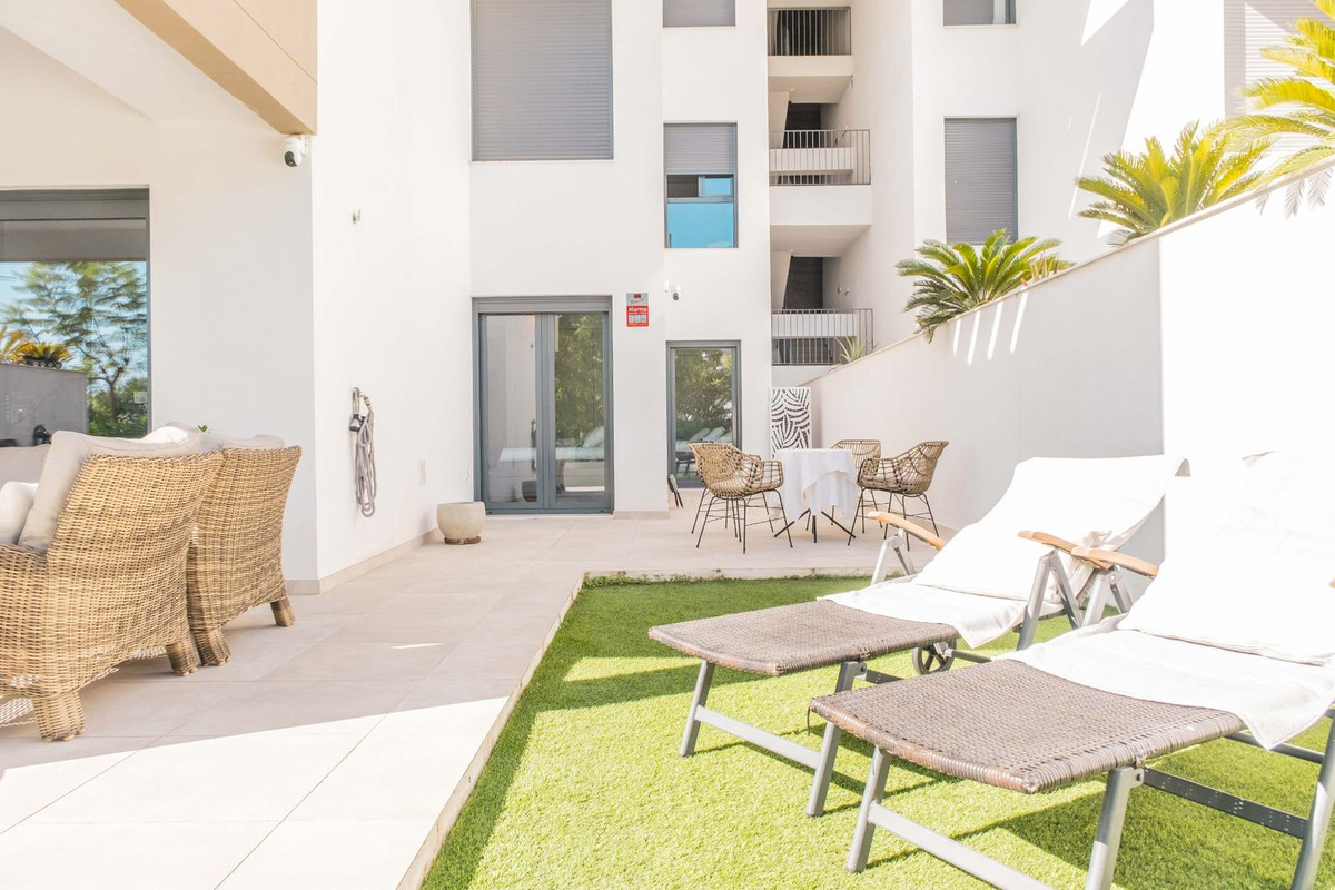 Se vende Apartamento Planta Baja de 2 dormitorios en Costa Del Sol, Málaga, España