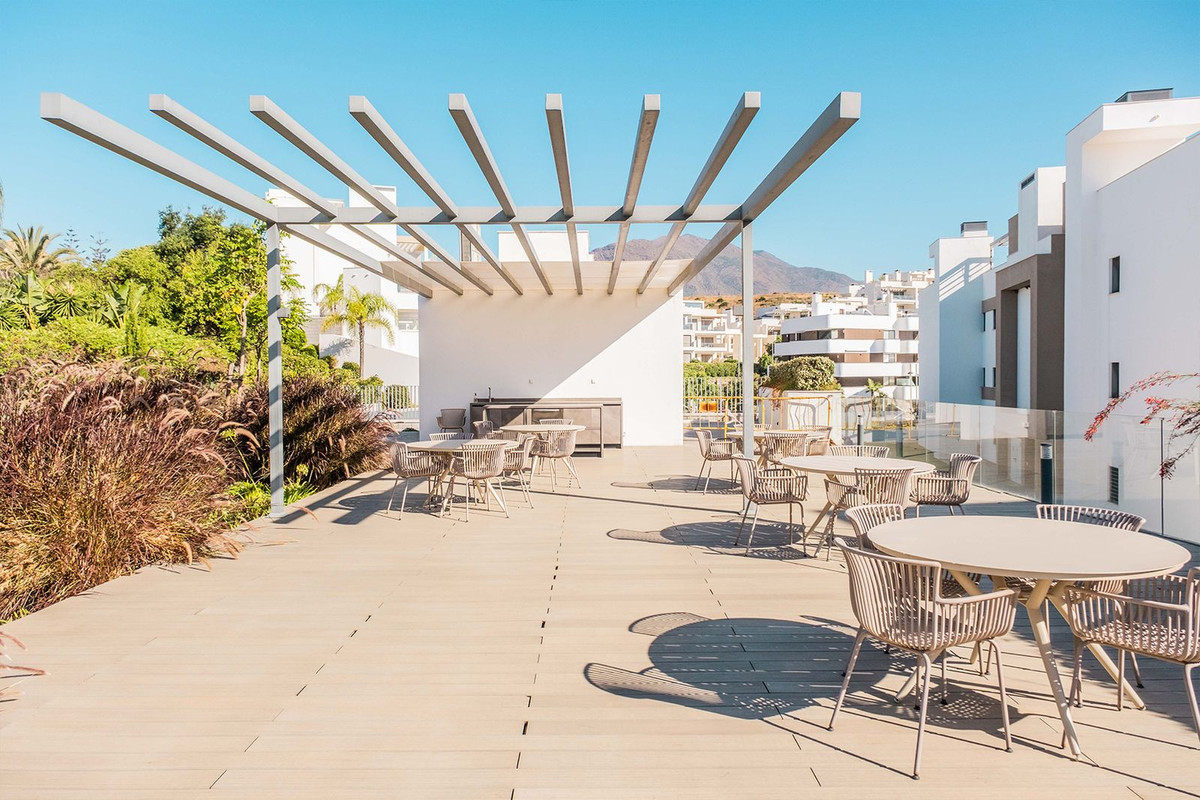 Se vende Apartamento Planta Baja de 2 dormitorios en Costa Del Sol, Málaga, España