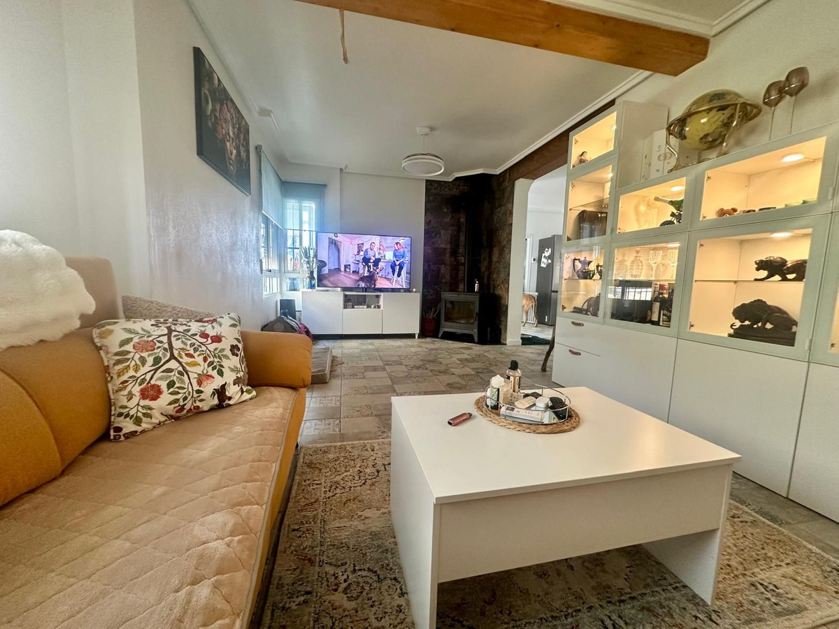 3 Bed Townhouse for sale in Algorfa Costa Blanca, Alicante, Spain