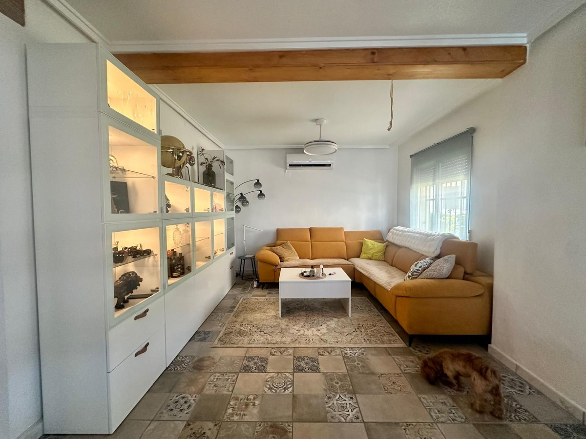 3 Bed Townhouse for sale in Algorfa Costa Blanca, Alicante, Spain