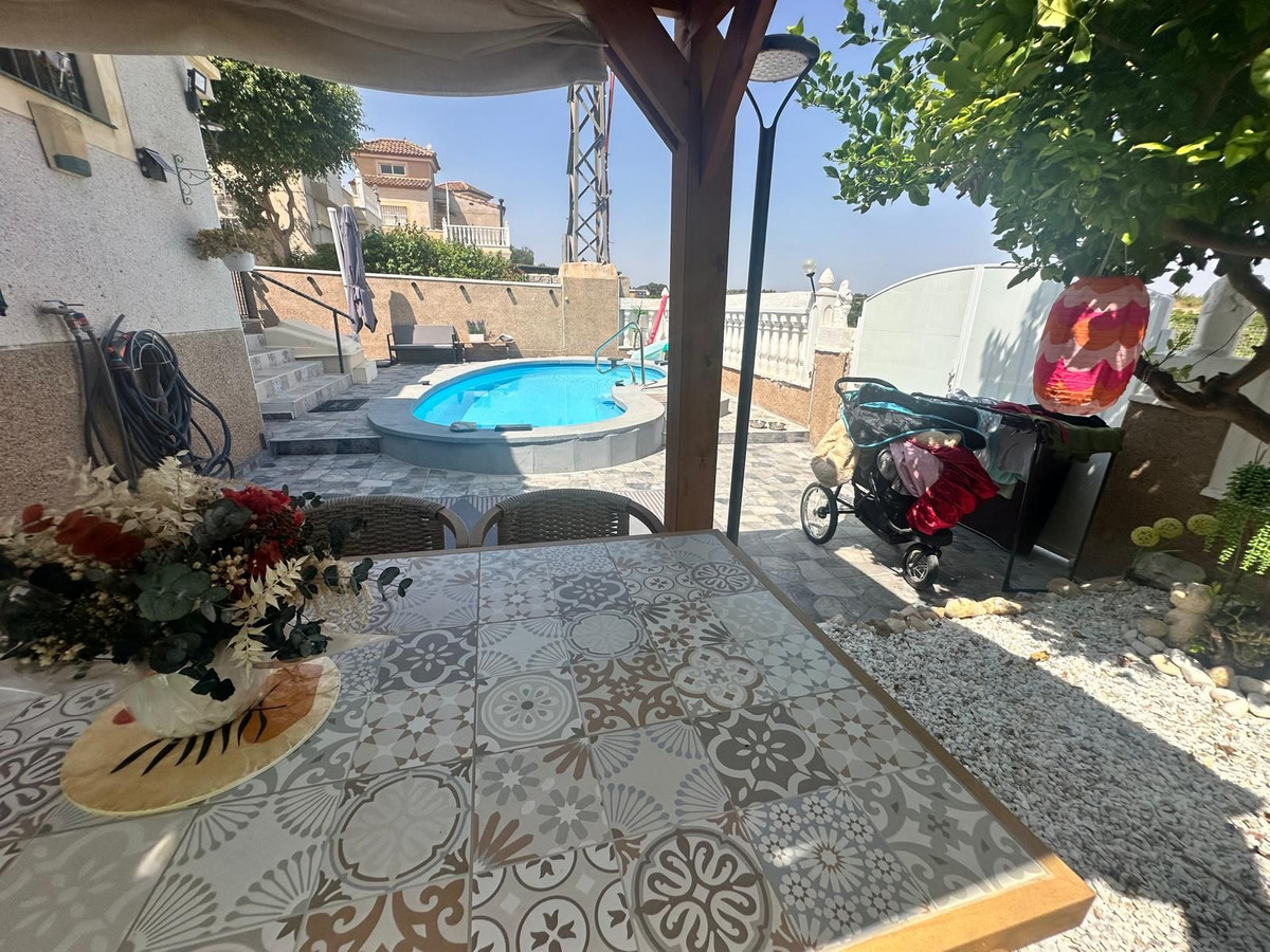 3 Bed Townhouse for sale in Algorfa Costa Blanca, Alicante, Spain