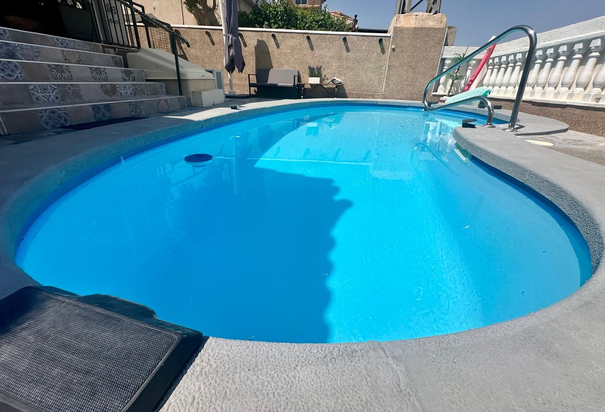 3 Bed Townhouse for sale in Algorfa Costa Blanca, Alicante, Spain
