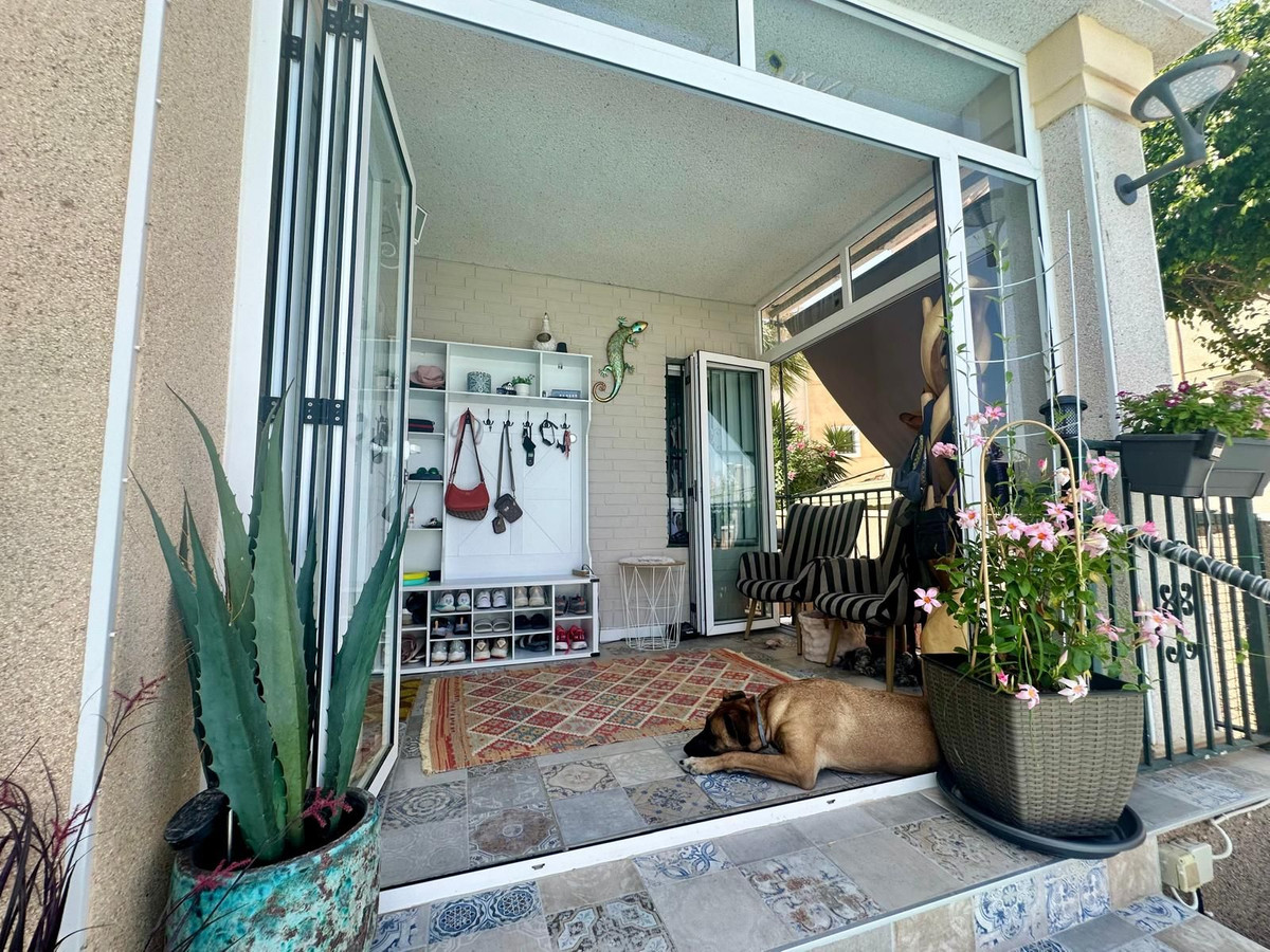 3 Bed Townhouse for sale in Algorfa Costa Blanca, Alicante, Spain