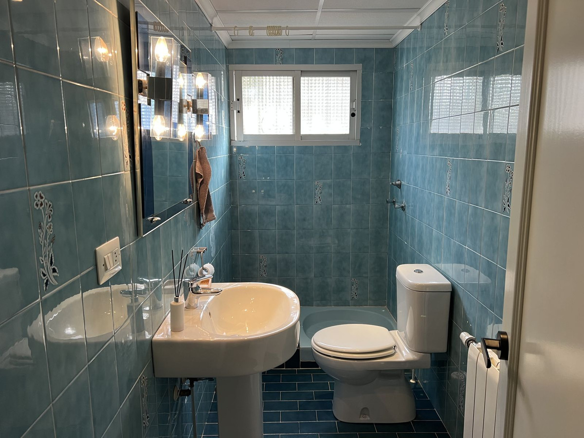 Se vende Villa - Chalet de 3 dormitorios en Costa Blanca, Alicante, España