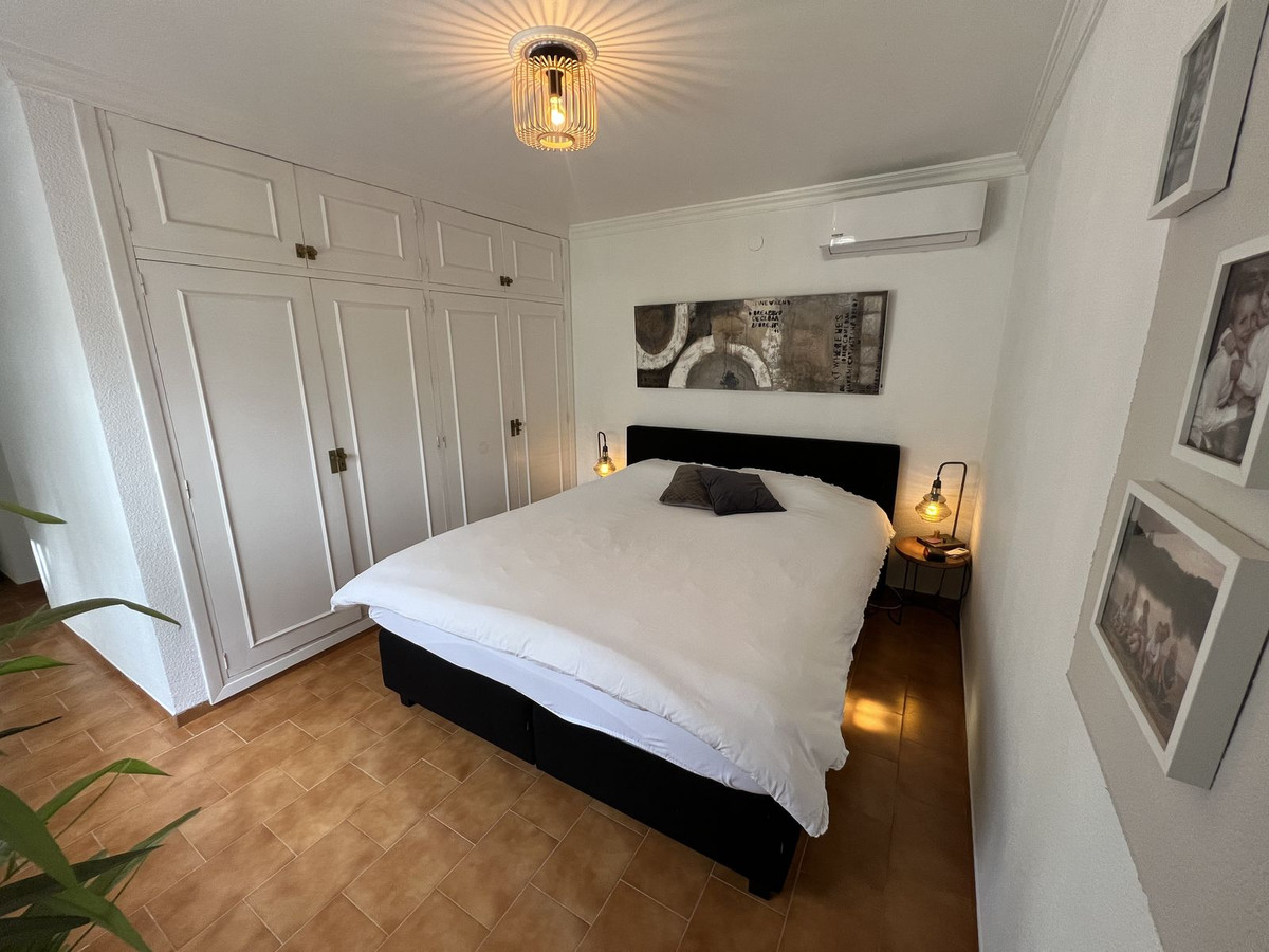 Se vende Villa - Chalet de 3 dormitorios en Costa Blanca, Alicante, España